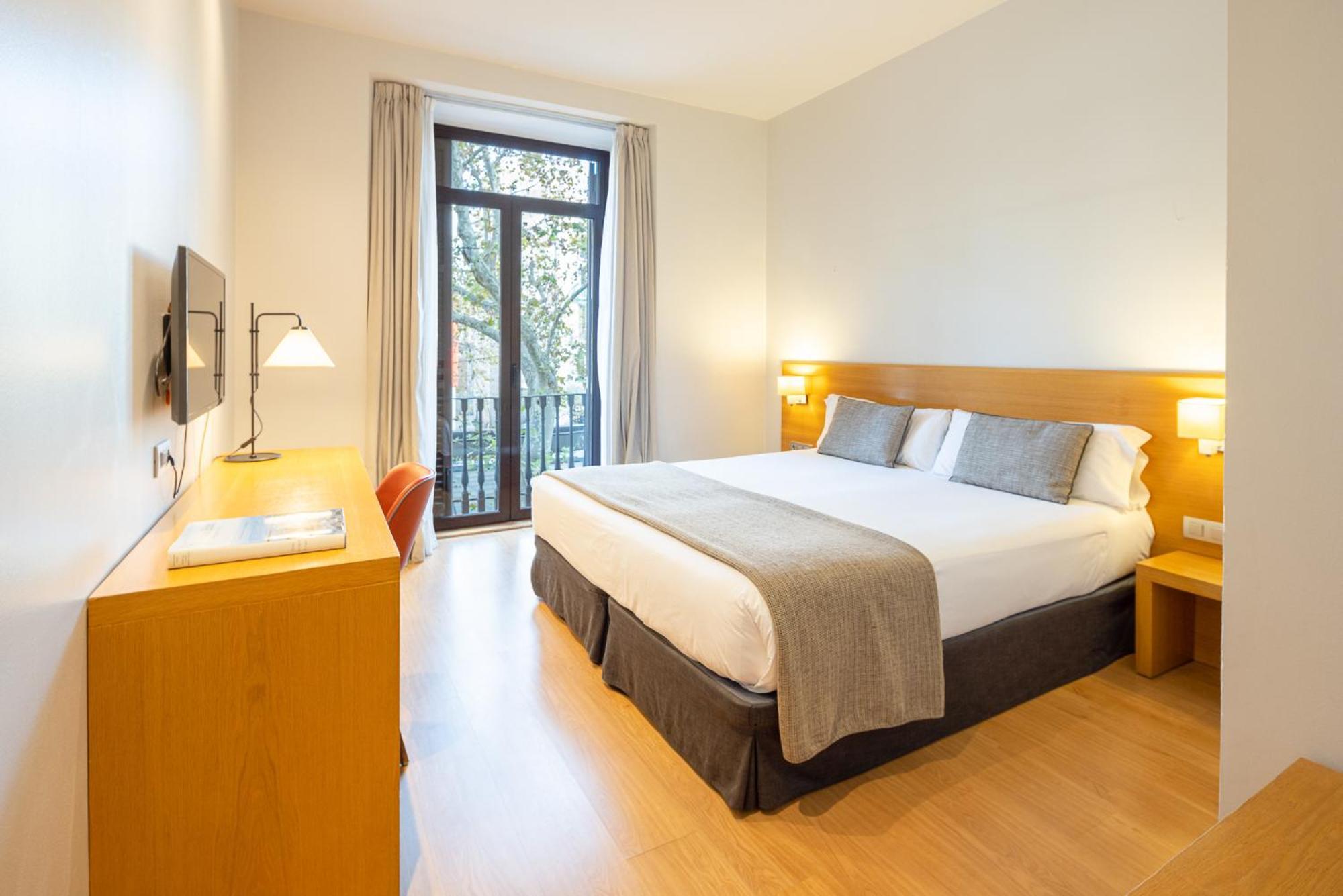 Hotel Arc La Rambla Barcellona Esterno foto