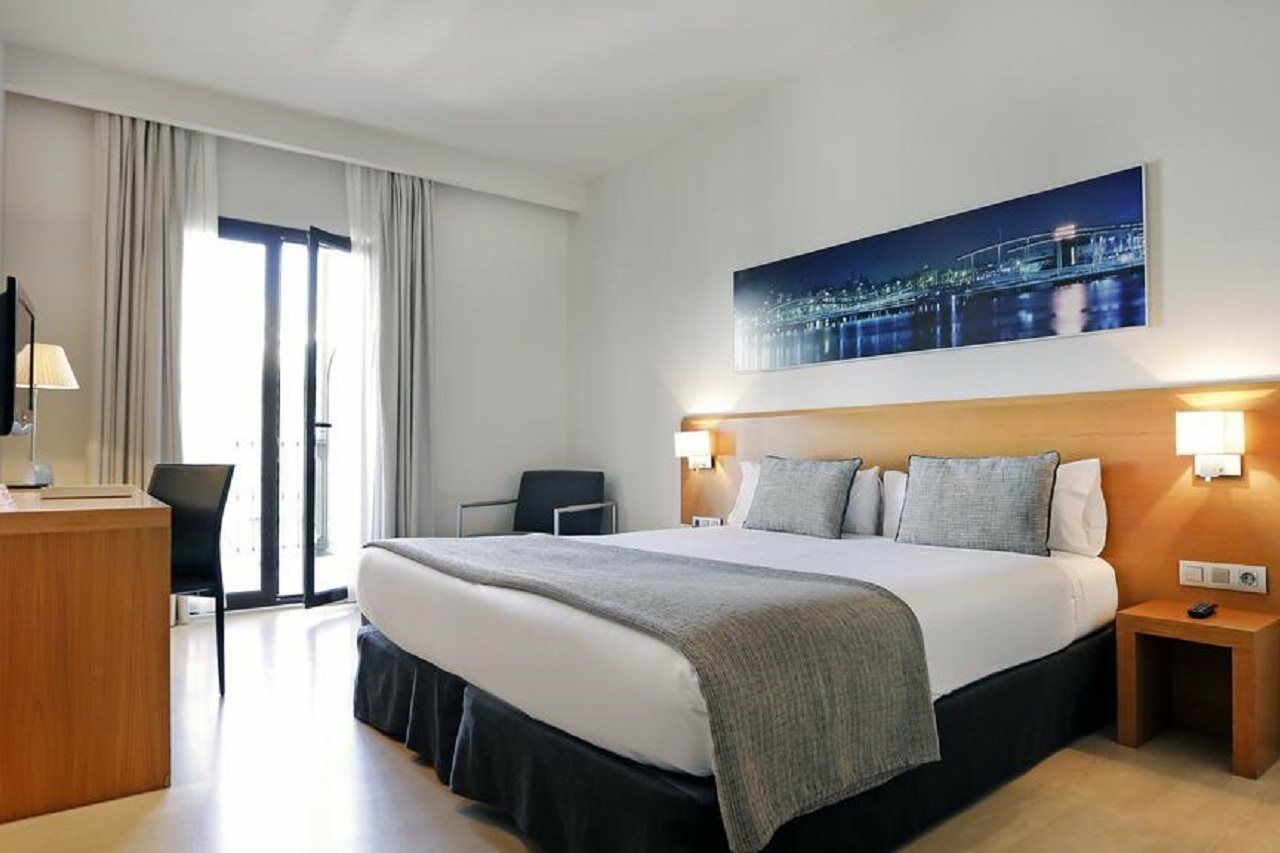 Hotel Arc La Rambla Barcellona Esterno foto